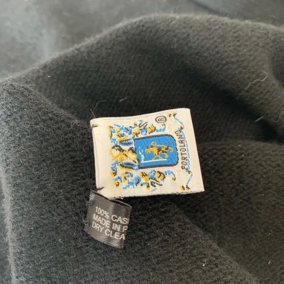 Portolano Cashmere Black Hooded Scarf - Picture 5 of 5